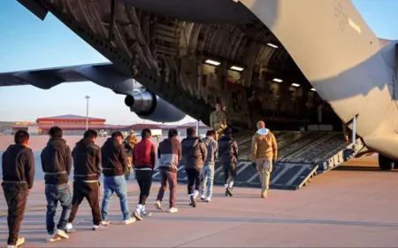 EE.UU. ofrece US$1.000 a inmigrantes indocumentados que se autodeporten: nueva política de Trump desata polémica